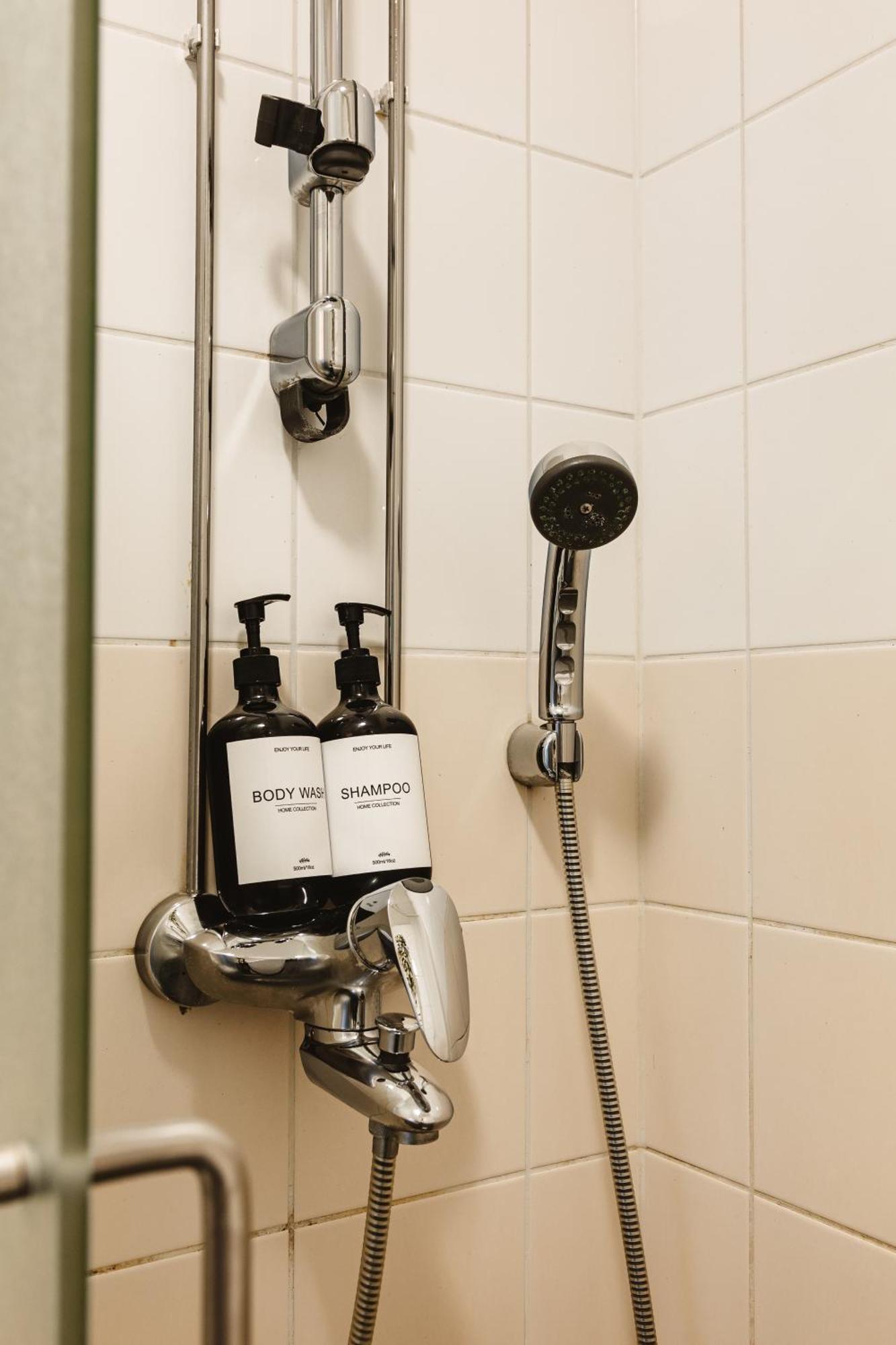 Nordstay - Bright Studio In The Heart Of Helsinki Self Check-In מראה חיצוני תמונה